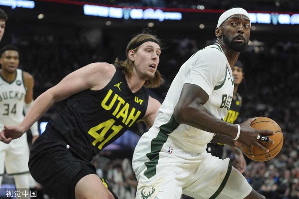 他在左后卫 他在左后卫